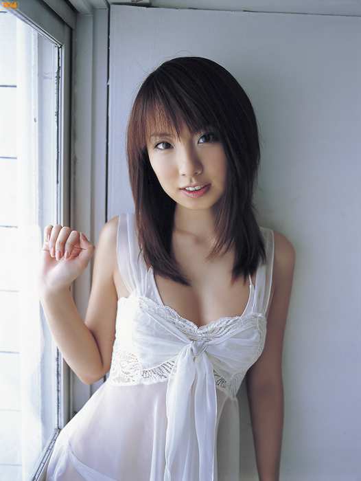 Bomb.TV写真ID0107 2007.02 Azusa Yamamoto 山本梓