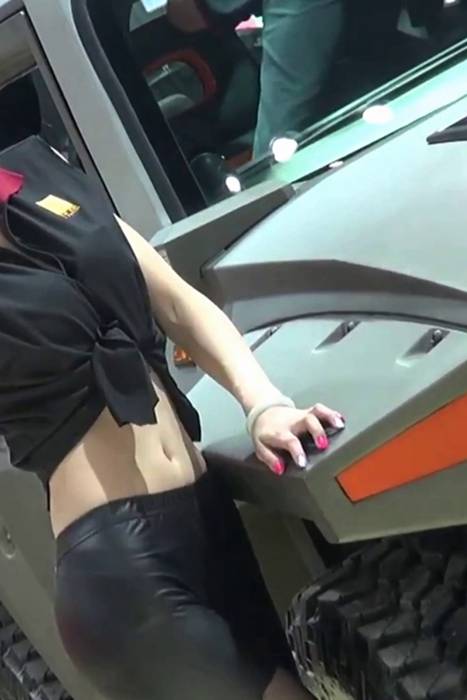 [车展美女视频]ID0200 车展视频-北京2014车展巴顿性感魅力车模