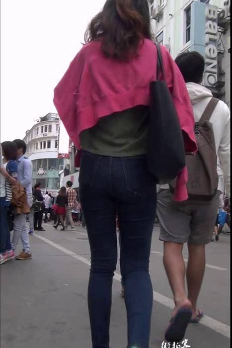 [街拍客视频]jx0587 牛仔紧身裤美腿翘臀美女